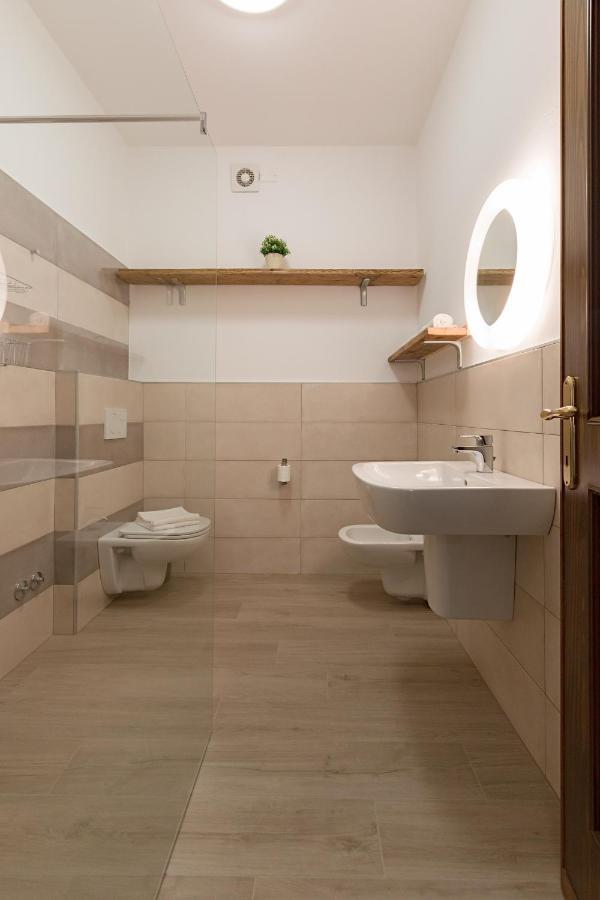 Borgo Adige 12 Apartment By Wonderful Italy Padenghe sul Garda Exterior photo