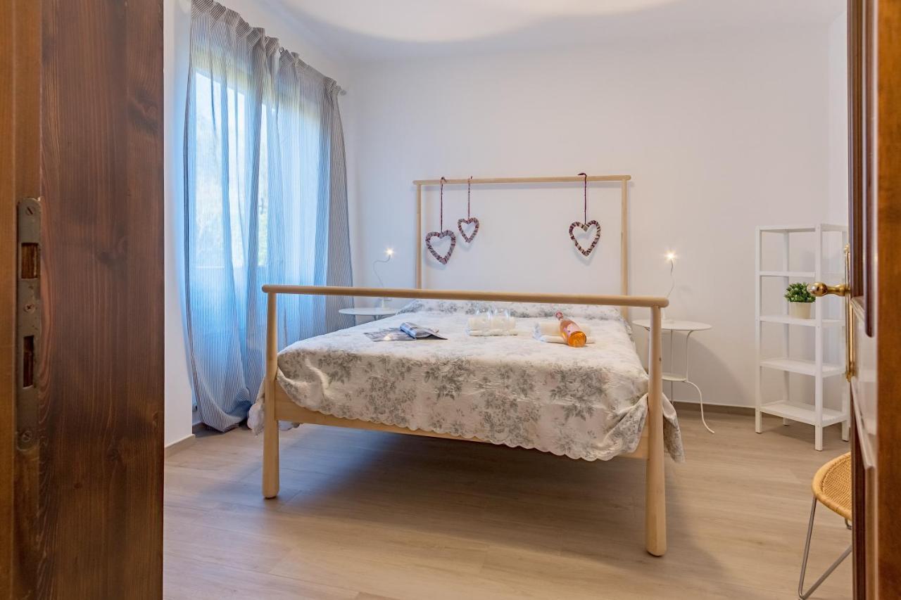 Borgo Adige 12 Apartment By Wonderful Italy Padenghe sul Garda Exterior photo