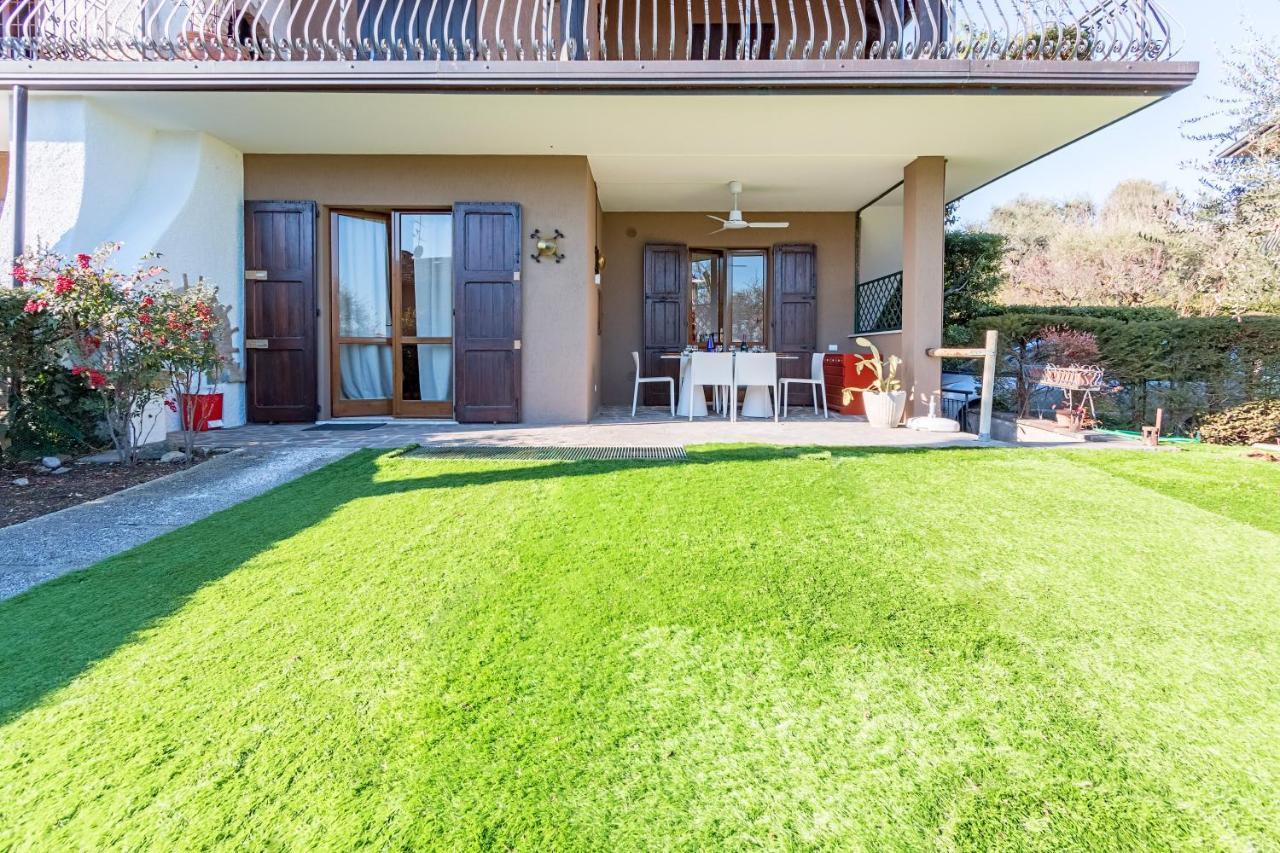 Borgo Adige 12 Apartment By Wonderful Italy Padenghe sul Garda Exterior photo